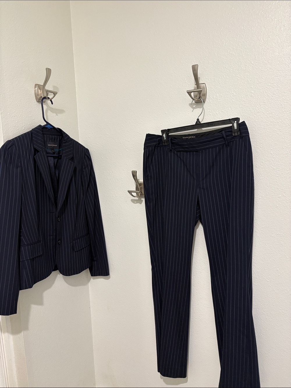 Banana Republic Navy Pinstripe Suit Blazer & Trousers - Picture 4 of 10